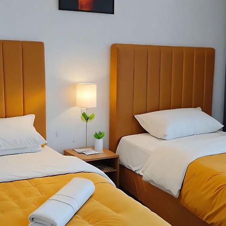 Moderne Appartement Au Plein Centre-Ville En Face Hilton & La Gare De Train Tgv Avec Climatisation Танжер Екстер'єр фото