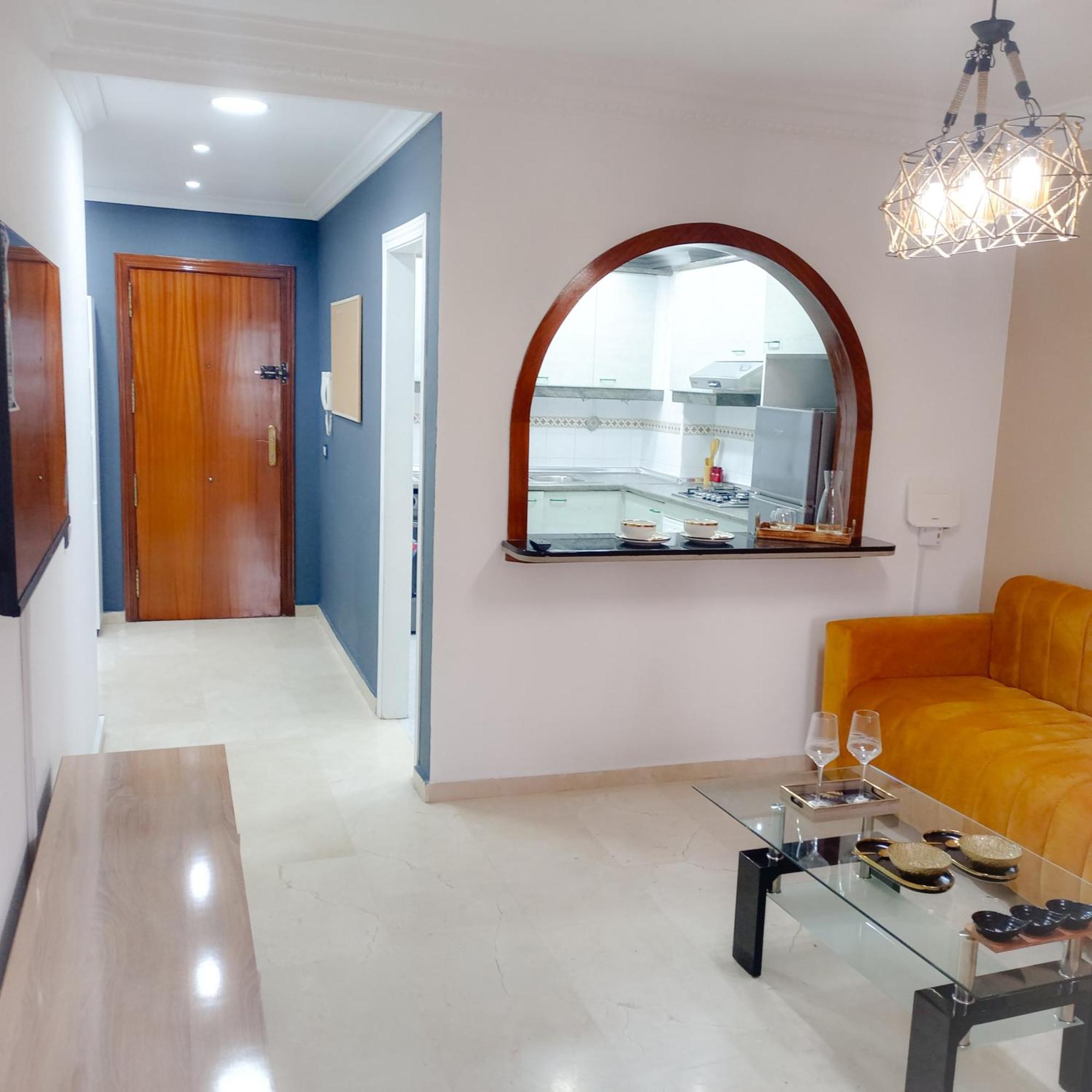 Moderne Appartement Au Plein Centre-Ville En Face Hilton & La Gare De Train Tgv Avec Climatisation Танжер Екстер'єр фото