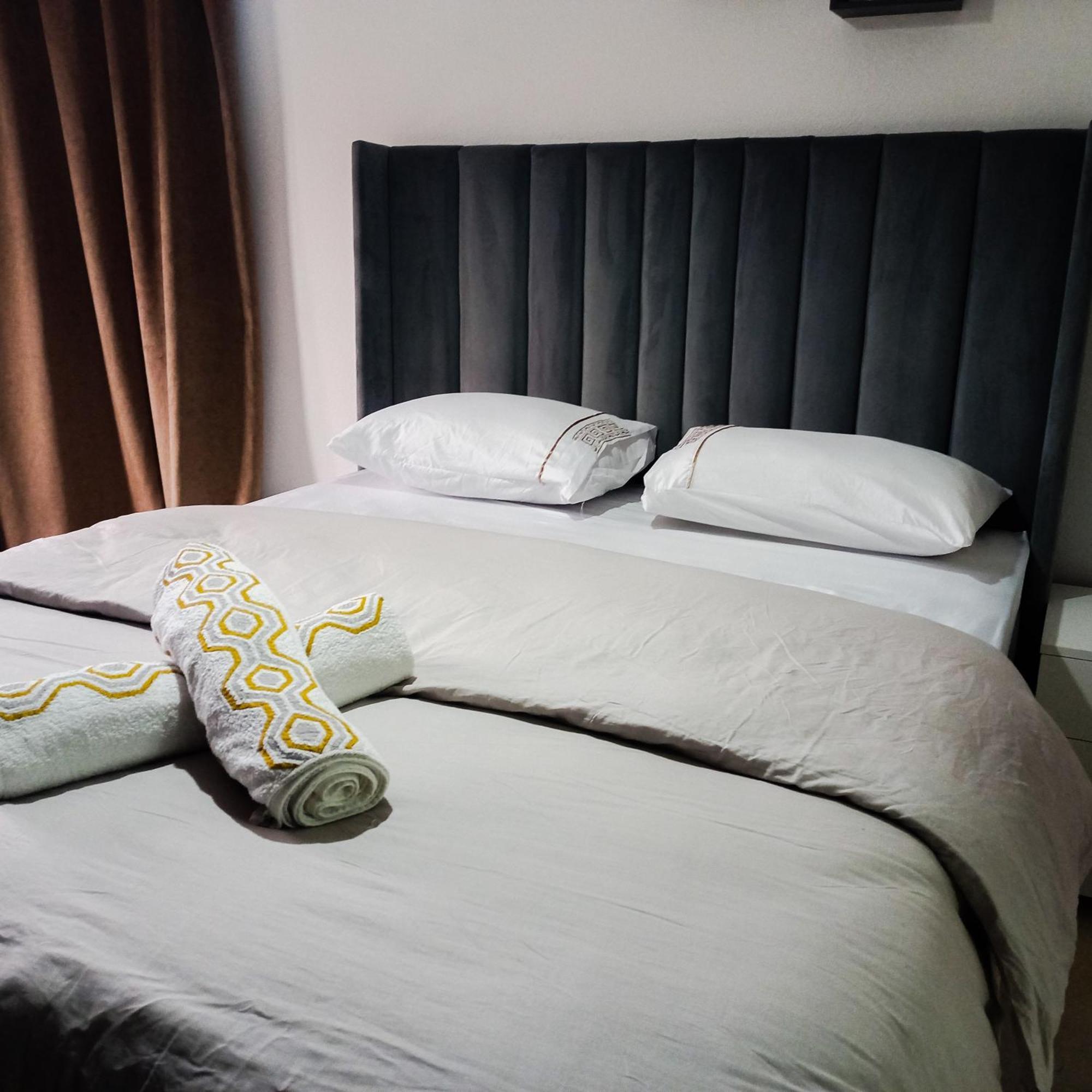 Moderne Appartement Au Plein Centre-Ville En Face Hilton & La Gare De Train Tgv Avec Climatisation Танжер Екстер'єр фото